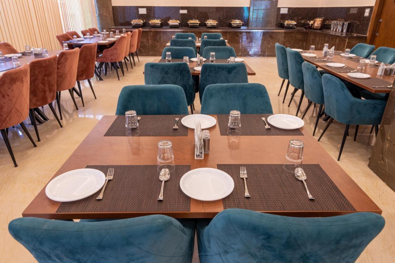 Hotel Vivaan Regency Харідвар Екстер'єр фото